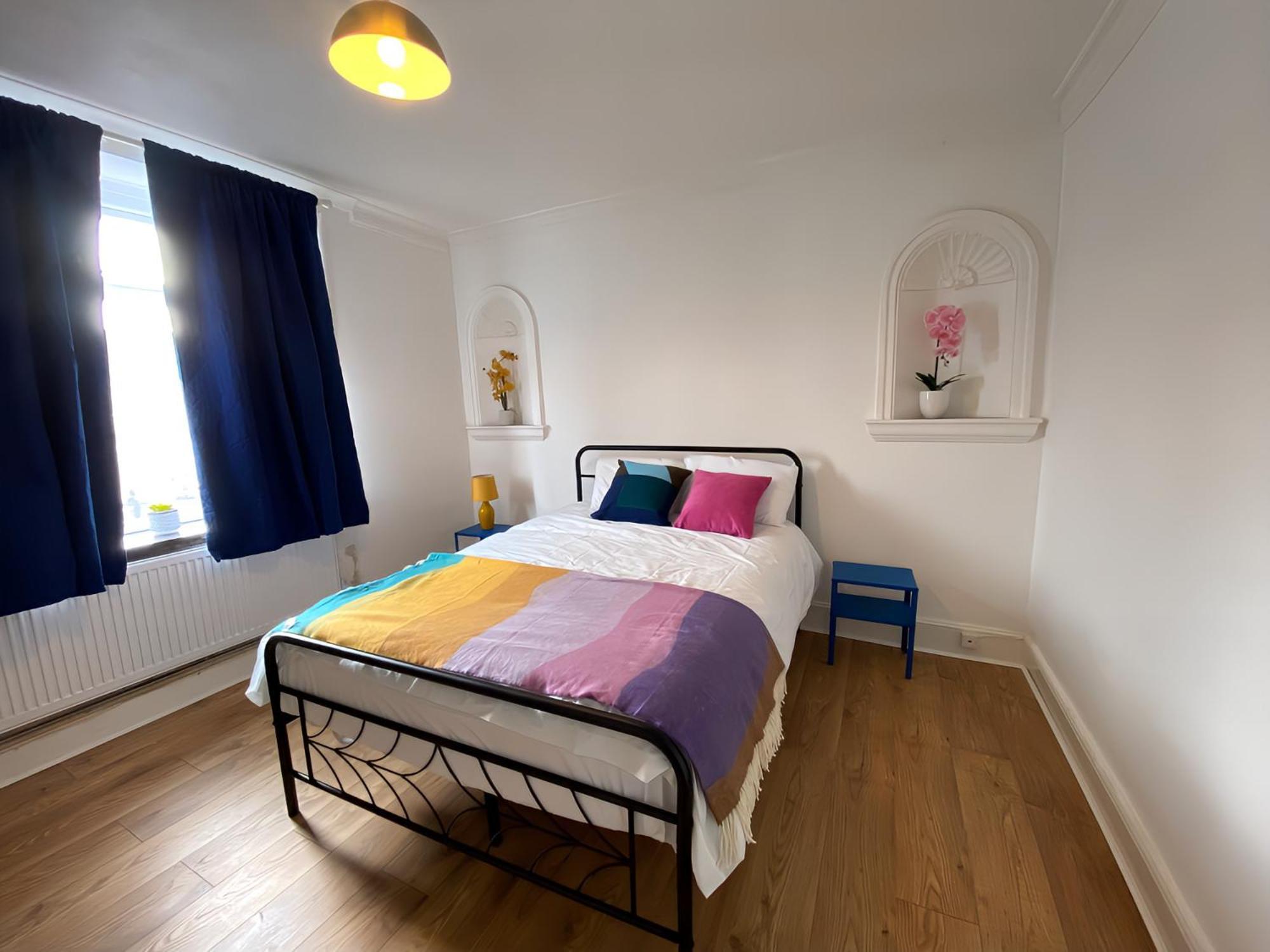 4-Bedroom Home - Perfect For Those Working In Bridgend - By Tailored Accommodation Ngoại thất bức ảnh